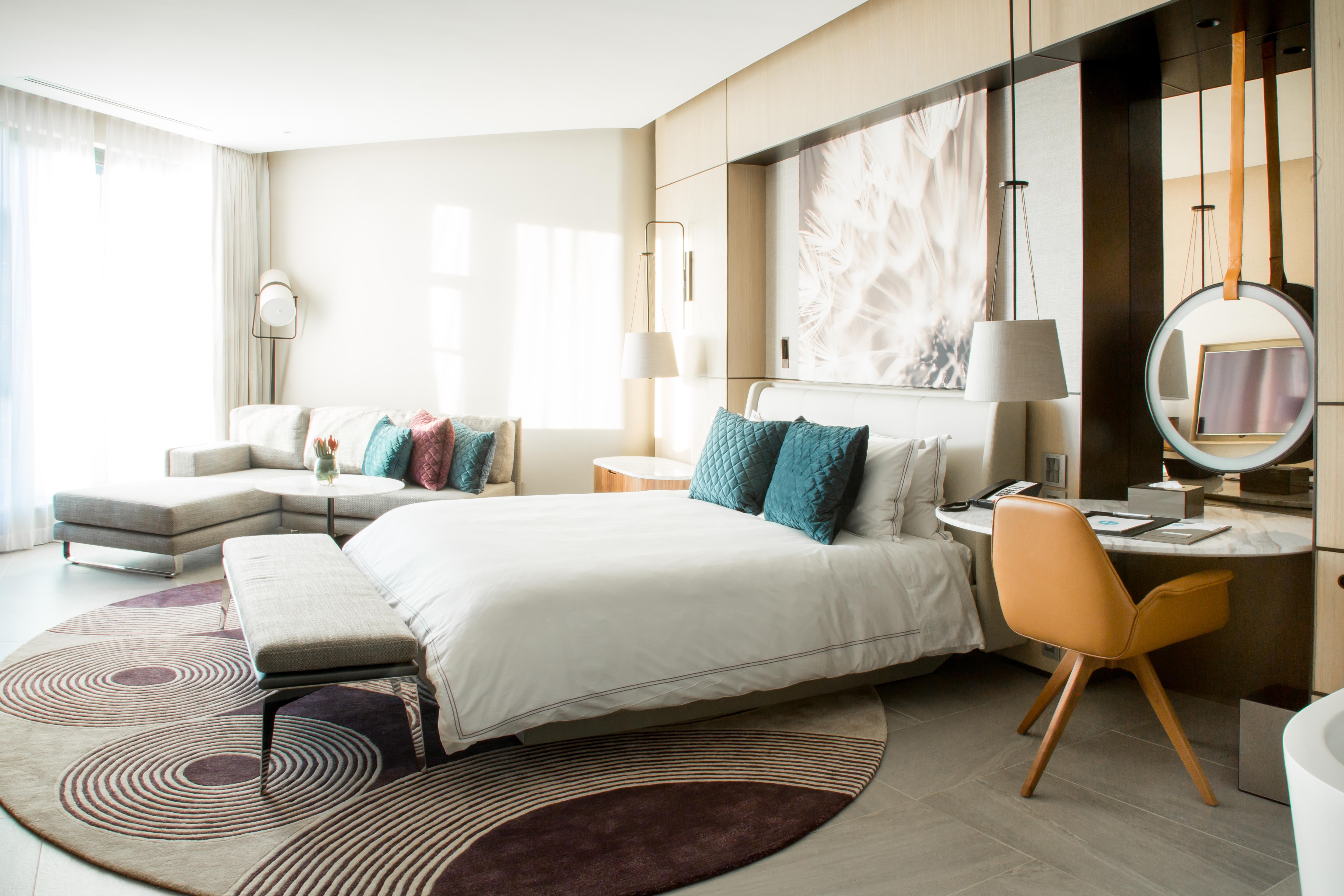 The Houghton Hotel, Spa, Wellness & Golf Joanesburgo Exterior foto A bedroom at the hotel